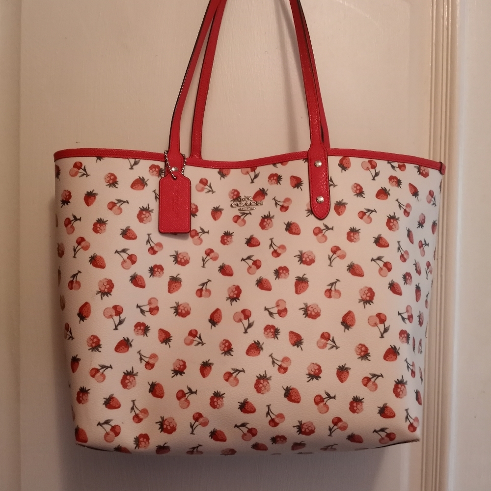 Coach tote
